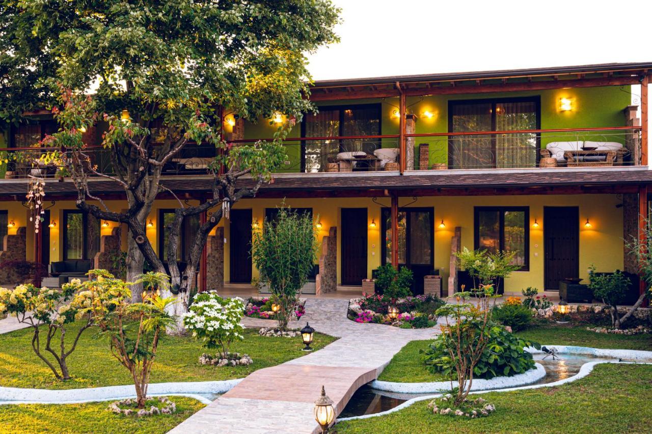 Simi Luxury Suites Plaka Litóchoro Exterior foto