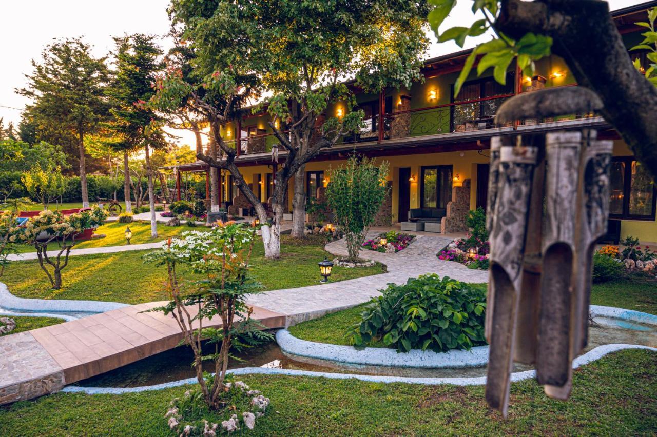 Simi Luxury Suites Plaka Litóchoro Exterior foto