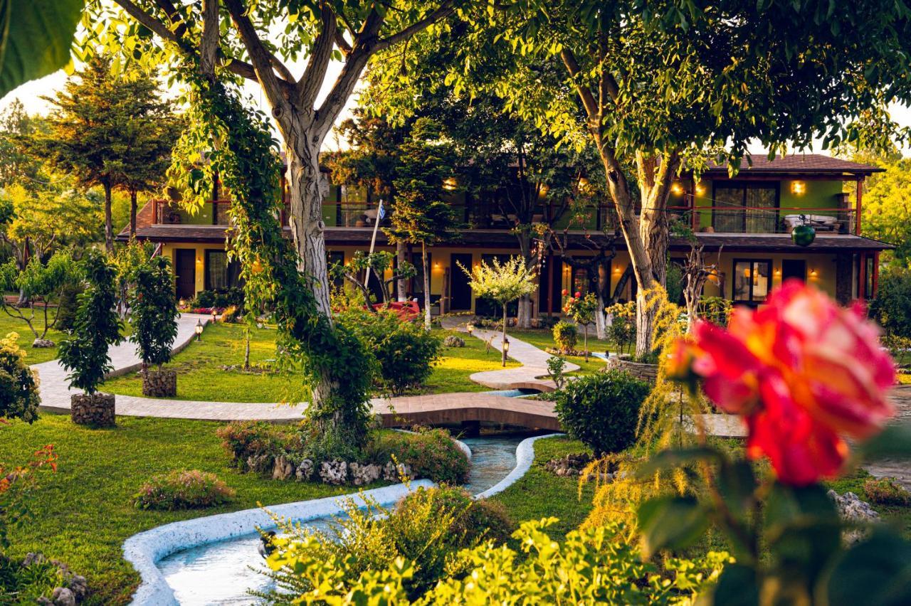 Simi Luxury Suites Plaka Litóchoro Exterior foto